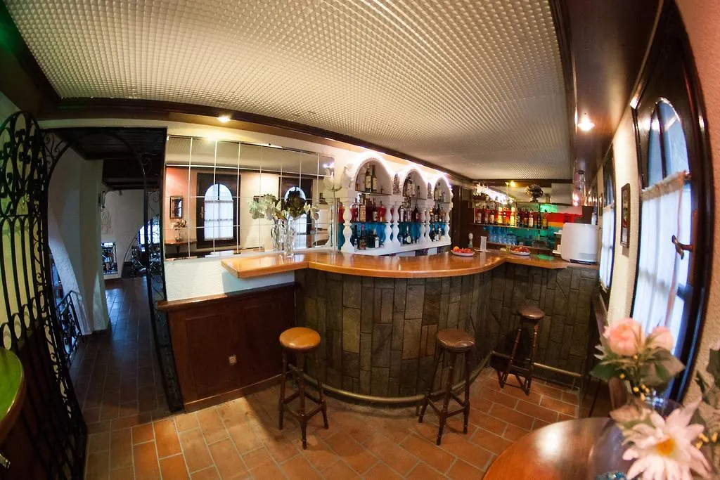 Poseidon Hotel Lixouri 2*,