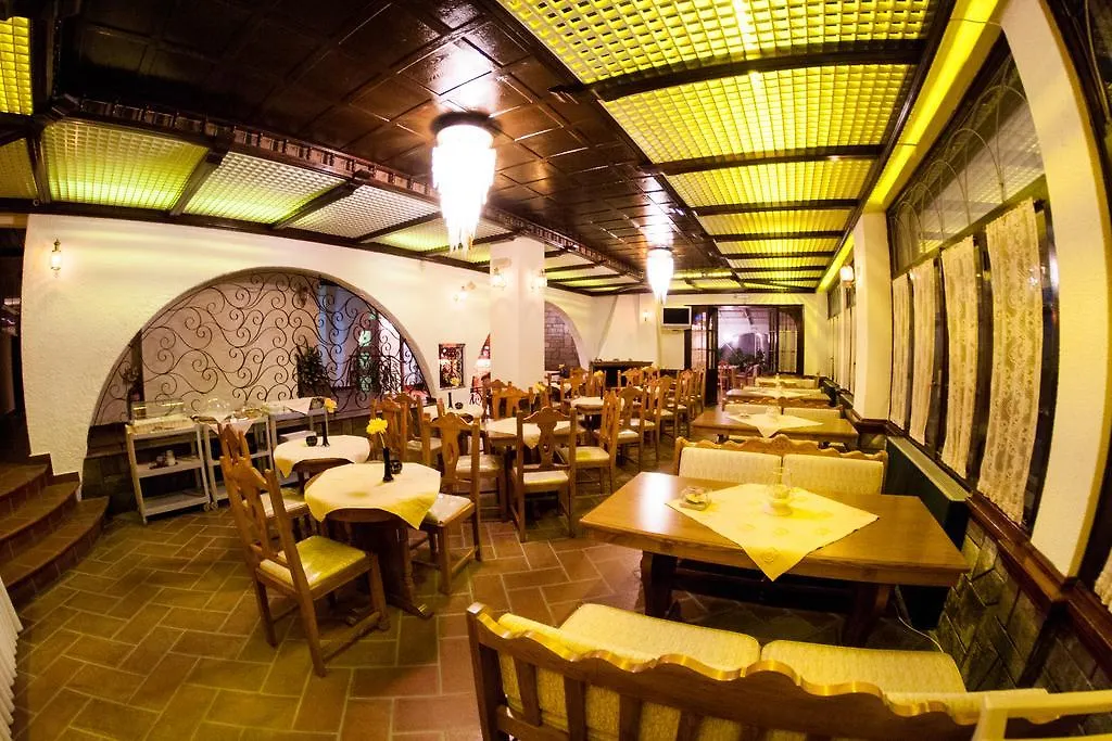 Poseidon Hotel Ликсури